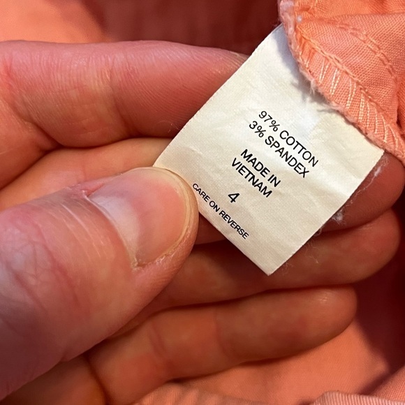 2/$15 New York & Company  - Coral Pink Orange Chino Shorts – Size 4 - Picture 5 of 7